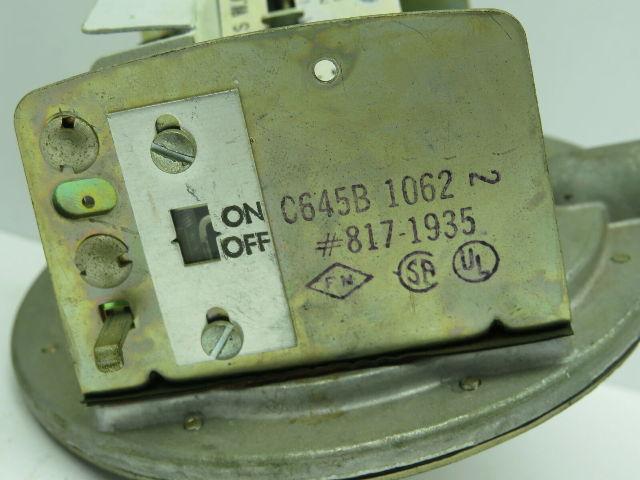 Honeywell C645B 1062 Pressure Switch Gas/Air 5-35 in H2O Manual Reset