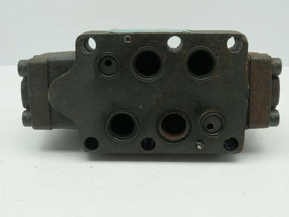 Vickers DG5S-8-33C-T-M-FPA4WL-H7-40-EN483 Hydraulic Solenoid Valve