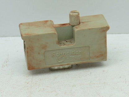 Schneider Electric 170 XTS 020 00 Modbus Plus Connector