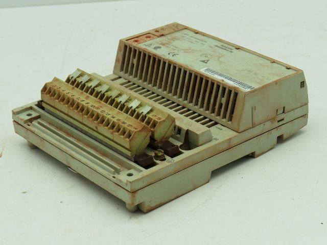 Schneider Electric 170PNT11020 Comm Adapter W/Base 170AAI03000