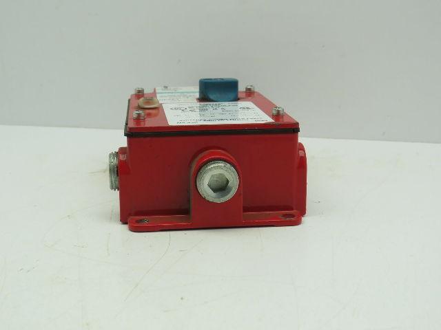 Honeywell 1CPSA6A Micro Switch 24VDC Safety Pull Stop