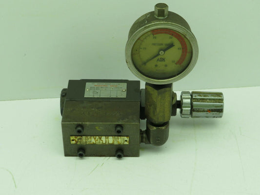 Daikin Kogyo MG-02P-03-30-T-08 Hydraulic Pressure Reducing Valve with Gauge
