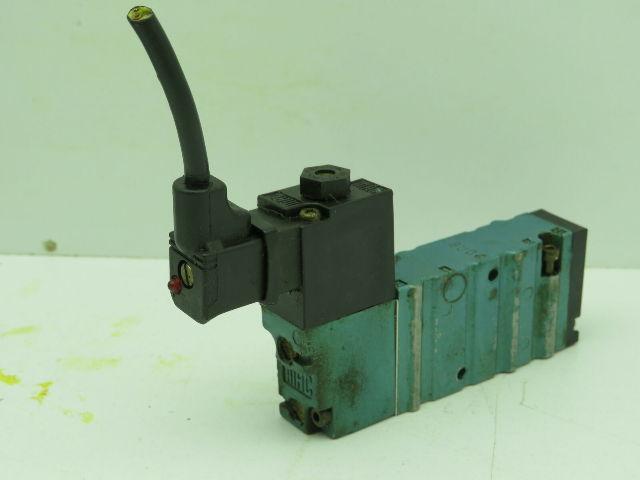 Mac 413A-00A-DM-DDAJ-2KJ Solenoid Valve DMB-DDAJ-2KJ 24VDC 5.4W 150PSI Lot of 4