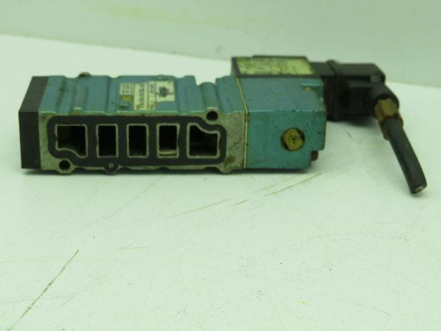 Mac 413A-00A-DM-DDAJ-2KJ Solenoid Valve DMB-DDAJ-2KJ 24VDC 5.4W 150PSI Lot of 2