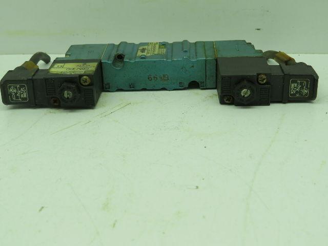 Mac 423A-00A-DM-DDAJ-2KJ Solenoid Valve DM-DDAJ-2KJ 24VDC 150 psi  Lot of 2