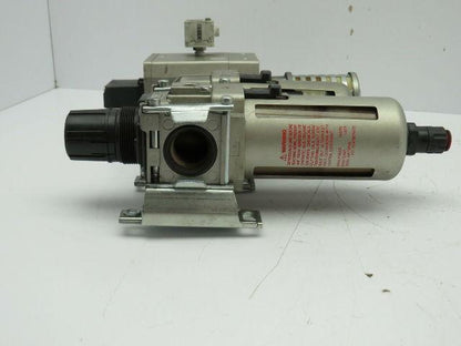 SMC AV500-N06-5DZ Valve 24VDC W/AFM40-N06D-Z Valve 150 PSI W/AW40-N06-Z 125 PSI