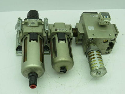 SMC AV500-N06-5DZ Valve 24VDC W/AFM40-N06D-Z Valve 150 PSI W/AW40-N06-Z 125 PSI