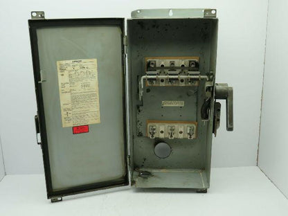 Siemens F353H/A I-T-E Enclosed Switch Fusible 100A 600VAC 3PH Type 12 Series A