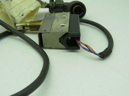 Fanuc A05B-1032-D001 Connector Cable Limit Switch AZ7311