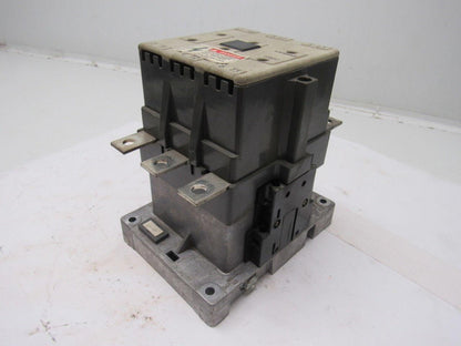 Siemens 3TB5217-0A Motor Contactor Starter 135A 600V 3PH 3-Pole 120V Coil Size 4