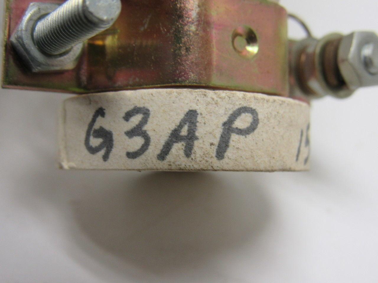 Cutler-Hammer G3AP1500 Porcelain Base Wirewound Resistor 15 Ohm O 420 W Lot of 3