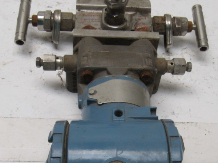 Rosemont CD2A22A2AB415P2 Pressure Transmitter 0-250 IN H20 3626PSI