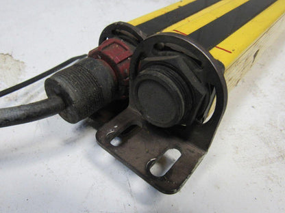 STI MiniSafe-B MS4364B-2 Safety Light Curtain Receiver & Transmitter Set 64"