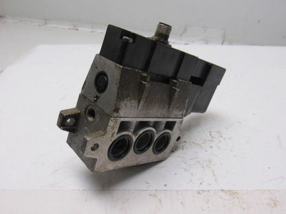 Norgren SXE9573-871-M1 Solenoid Actuated Air Valve 5/2 Base 24V Coil