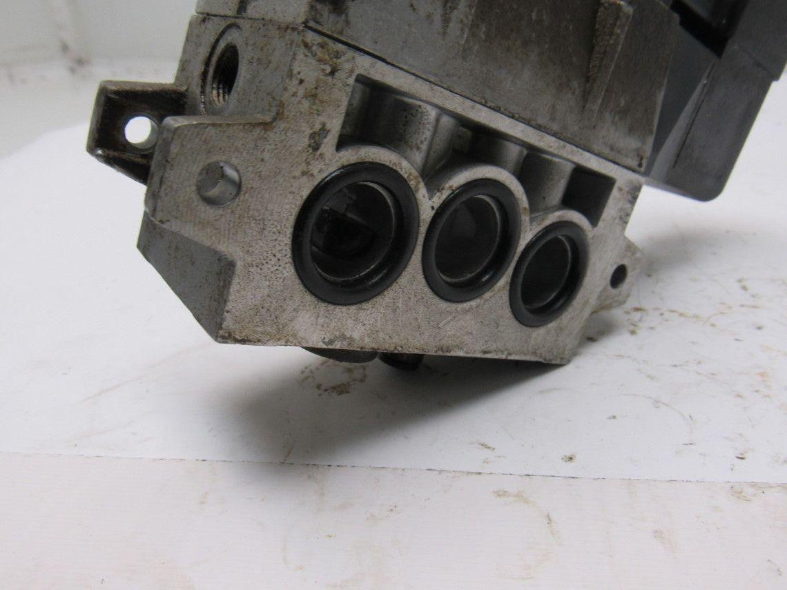 Norgren SXE9573-871-M1 Solenoid Actuated Air Valve 5/2 Base 24V Coil