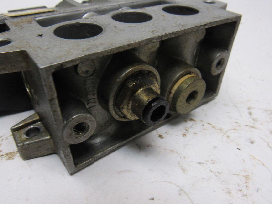 Norgren SXE9573-871-M1 Solenoid Actuated Air Valve 5/2 Base 24V Coil