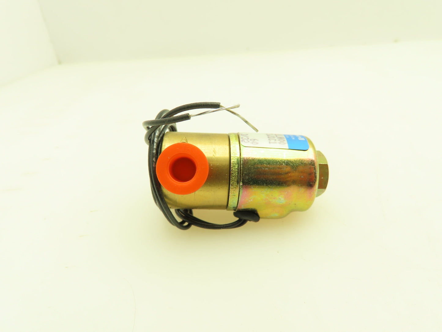 Honeywell Skinner 3138BBN1LN00 Solenoid Valve 3-Way NO 12VDC 60 PSI 1/8" NPT