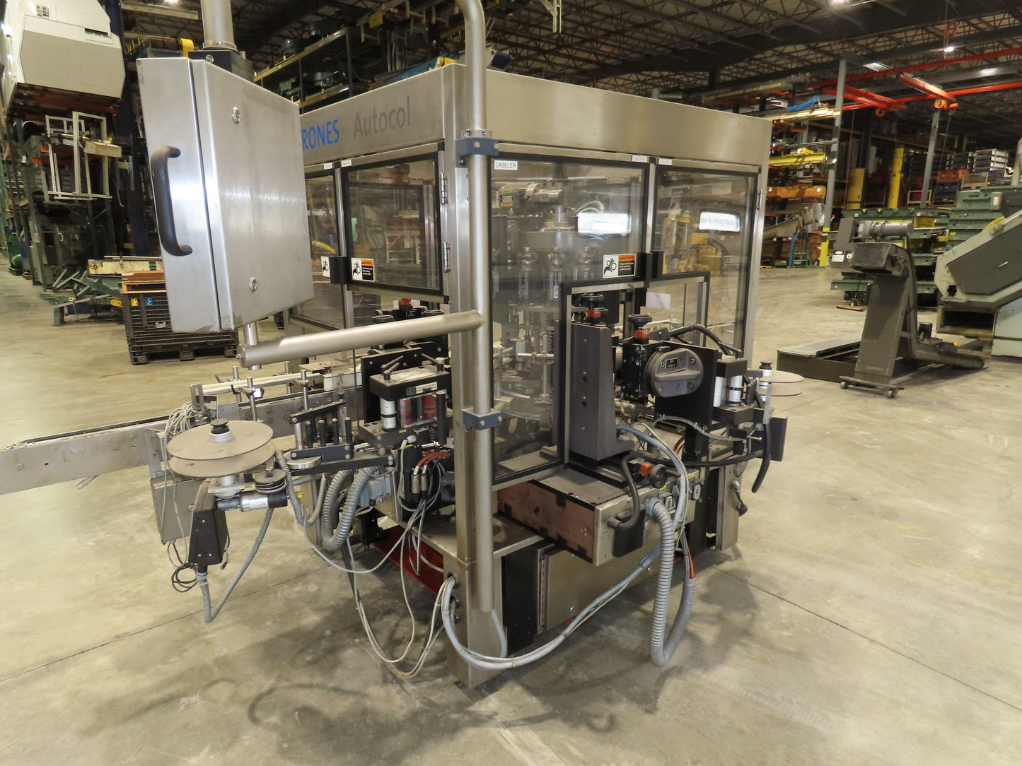 Krones Autocol K747-458 Labeler Machine 12-Bottle Auto Feed Adhesive Labeling