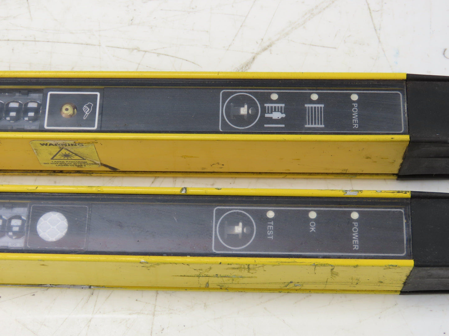 AB Guardshield Light Curtain 960mm Transmitter Receiver Set 445L-T4S0960YD