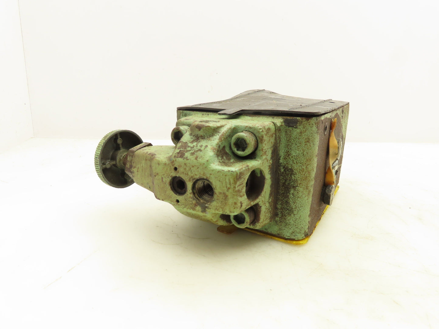 Sperry Vickers F3 DGX 06 1F 52 Hydraulic Pressure Reducing Valve 200-1000psi