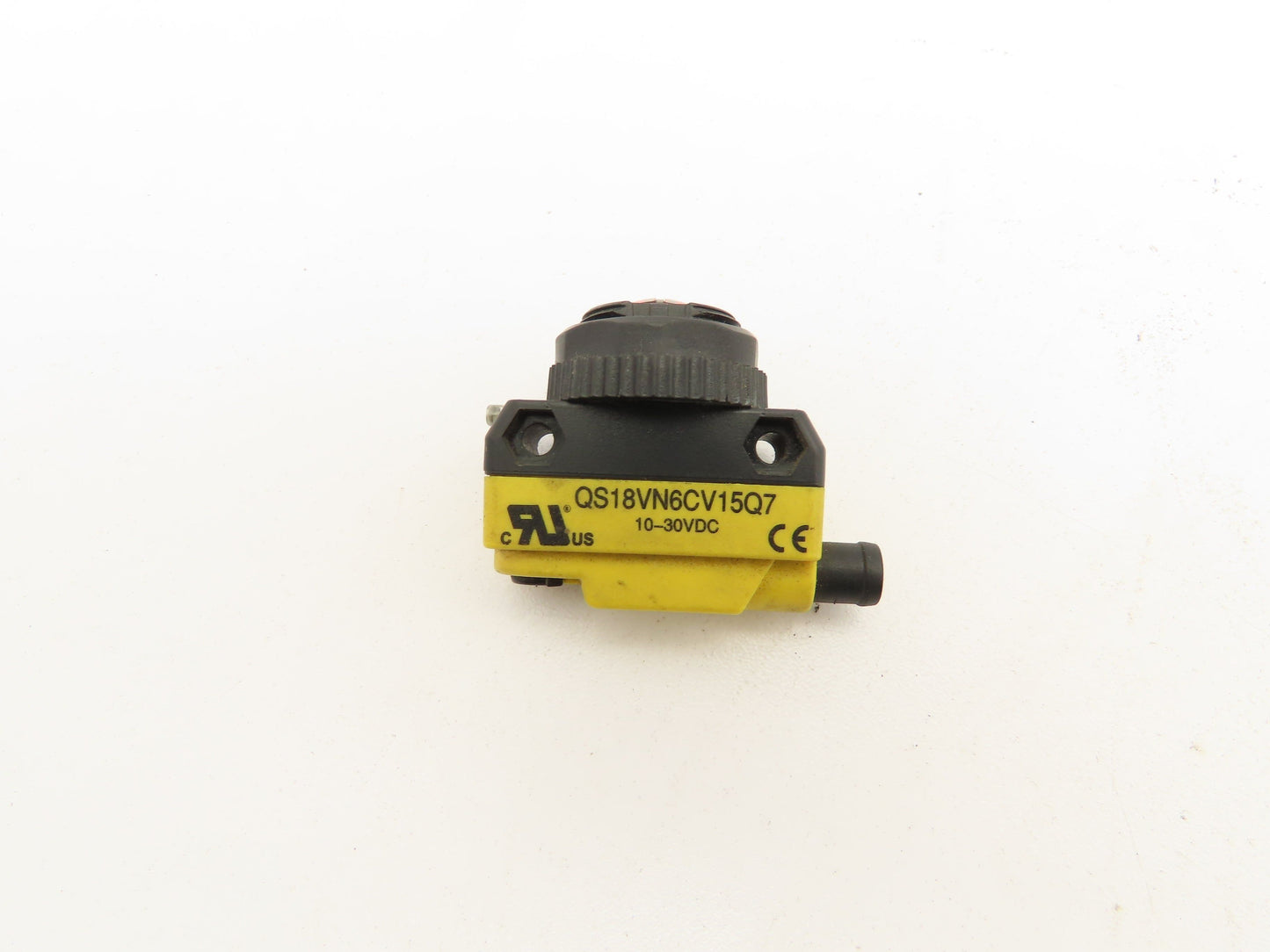 Banner QS18VN6CV15Q7 Photoelectric Sensor Convergent Focal Point 16mm