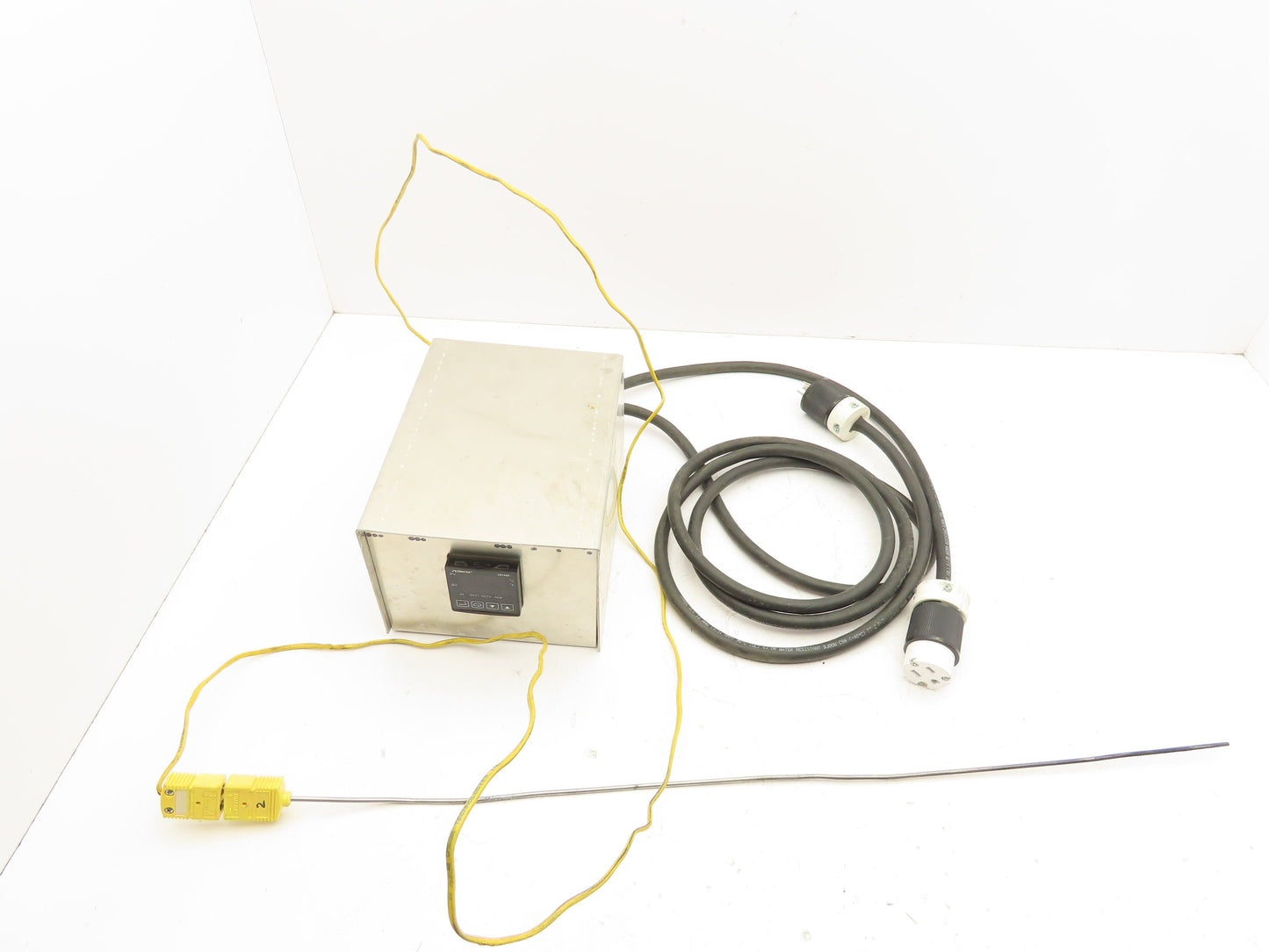 Omega CN7800 Temperature Controller Relay Thermocouple Connector Probe Assembly