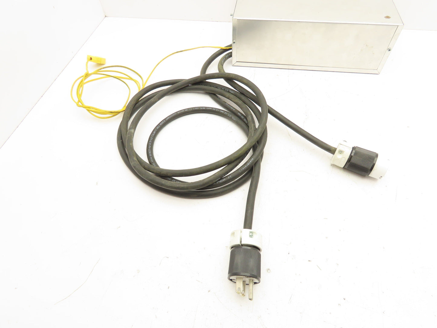 Omega CN7800 Temperature Controller Relay Thermocouple Connector Assembly 24V