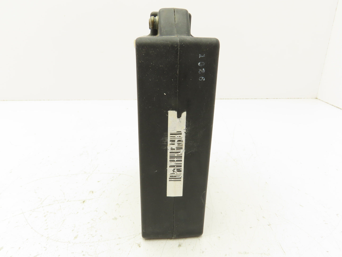Square D 260R-302 Full Wave Current Transformer 3000:5 Ratio 600V 25-400Hz