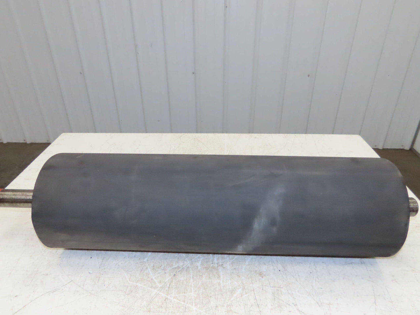 Hytrol 32" Belt Conveyor Center Drive Pulley 8" Dia 28.5"L  B-23714-032