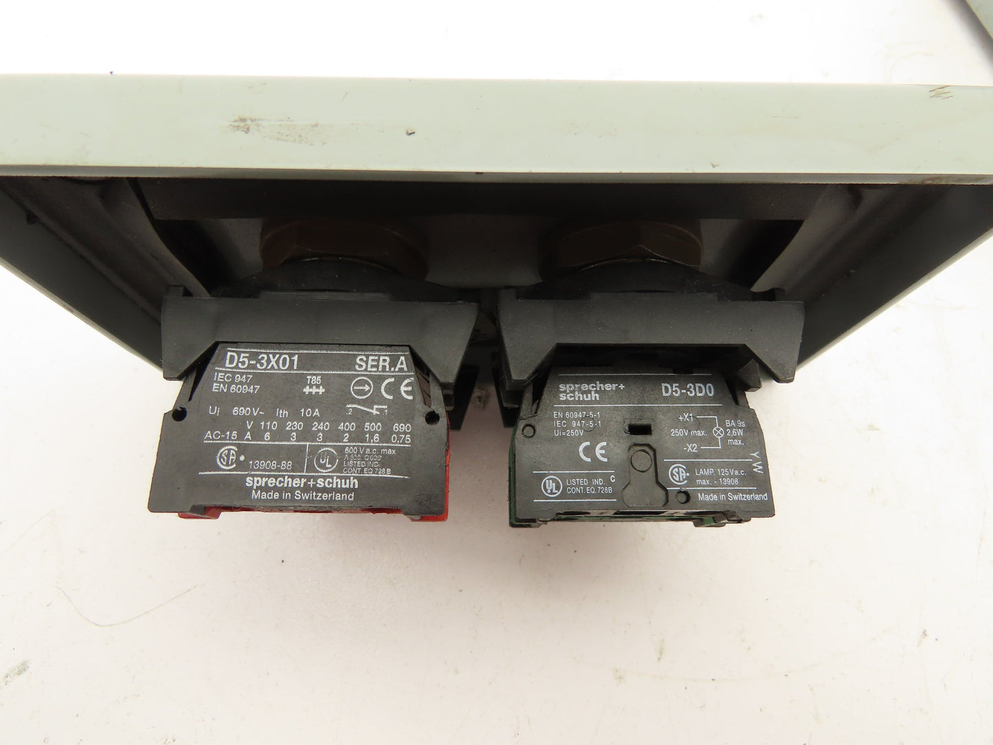 Rittal Electromate E7PBGM Pushbutton Box Enclosure Red and Illuminated Green