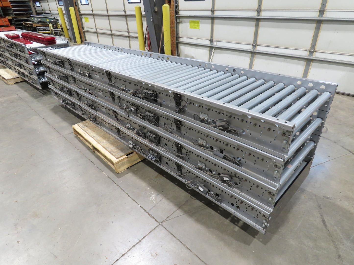 Hilmot 30"x 12' Motorized Roller Conveyor 24VDC Variable Speed Zones 27"BF