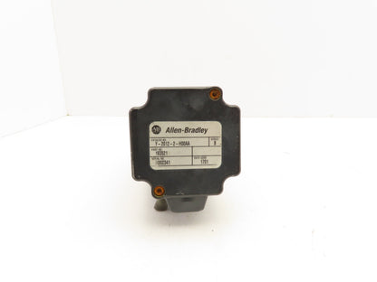 Allen Bradley Y-2012-2-H00AA Servo Motor 230V 4500 RPM 9/16" Shaft