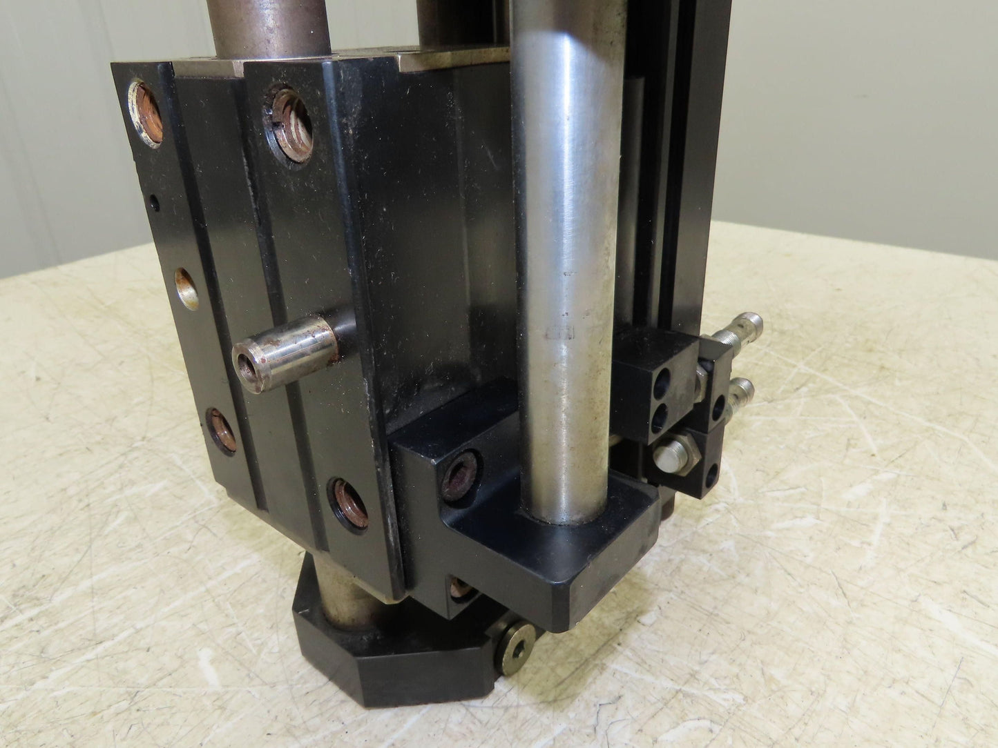 PHD GRR12-6-63 X 200-H4 Pneumatic Parallel Gripper 63mm Bore 200mm Travel