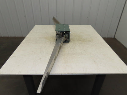 Conveyor Traffic Cop 2-Lane Merge Package Flow Control Swing Arms