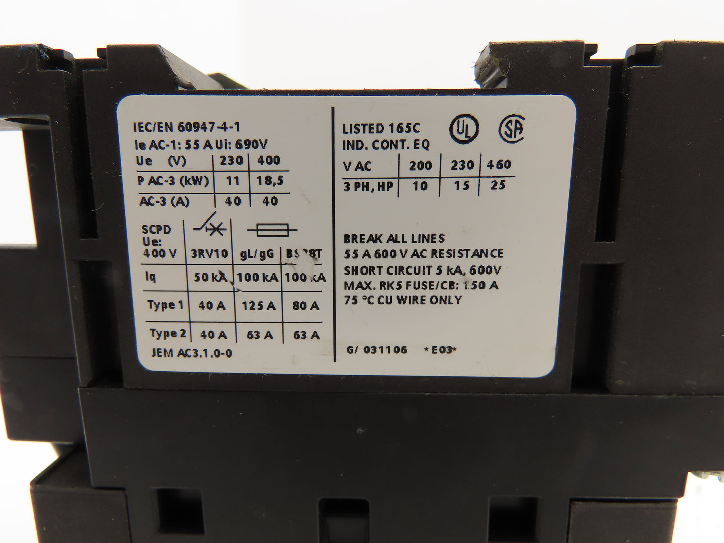 Siemens 3RT1 535-1AK60  3-Pole Contactor 600V 3PH 120V Coil