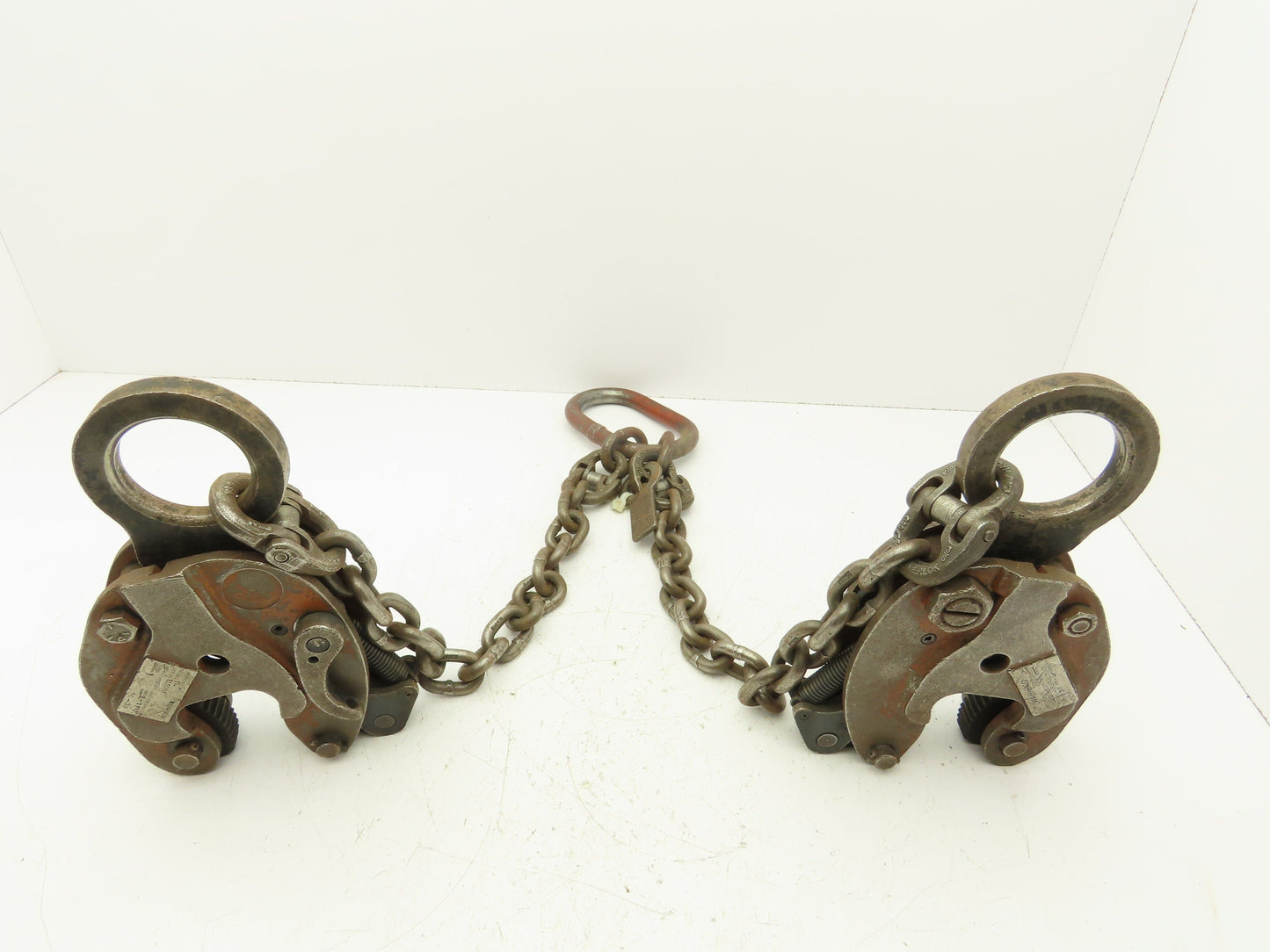 Renfroe Model TL 1 Ton Plate Lifting Clamps 1" to 1-1/2" Grip 2-Leg Chain Sling
