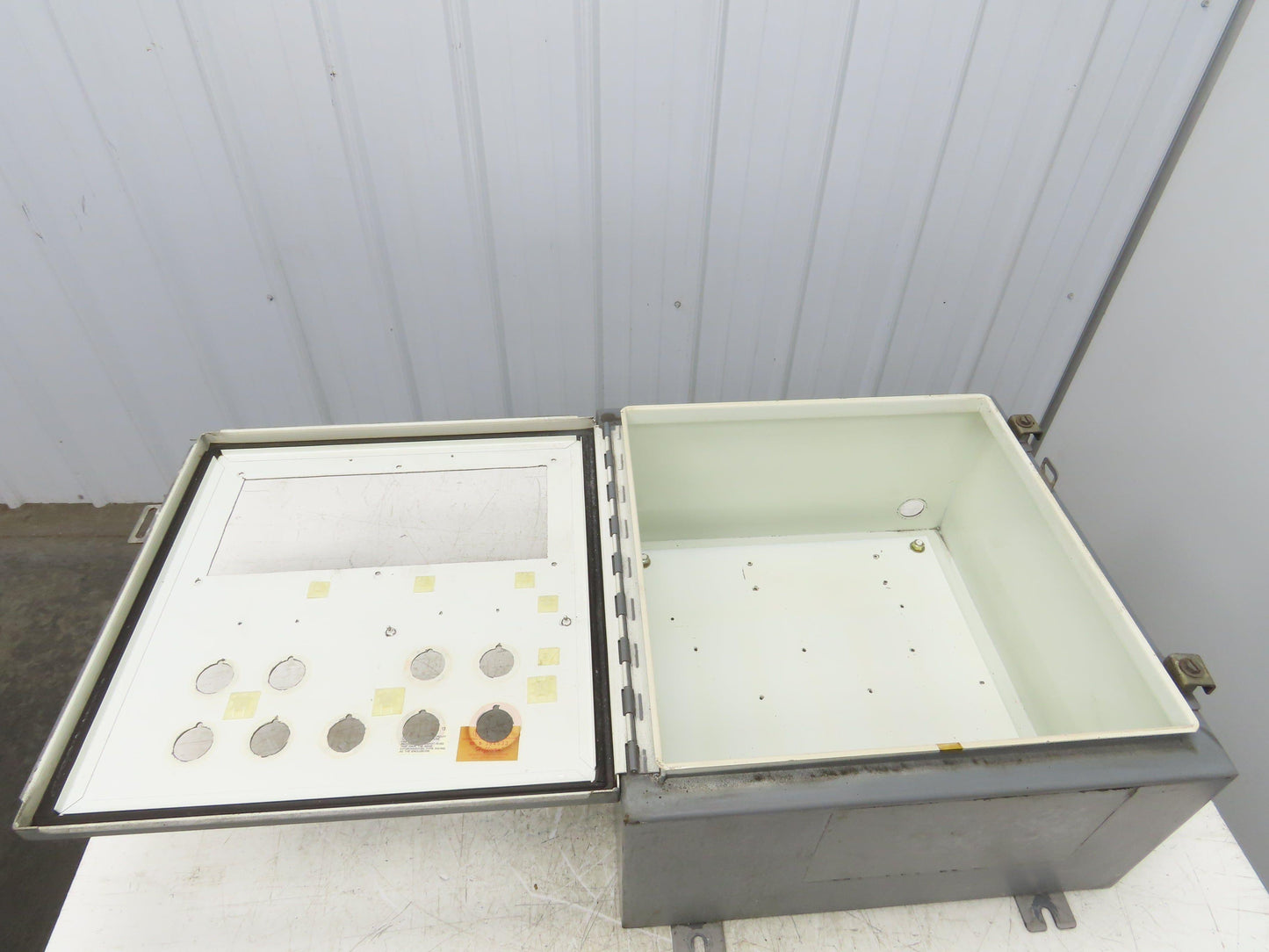 Hoffman Electrical Box Enclosure 20x20x10" Backplate Wall Mount