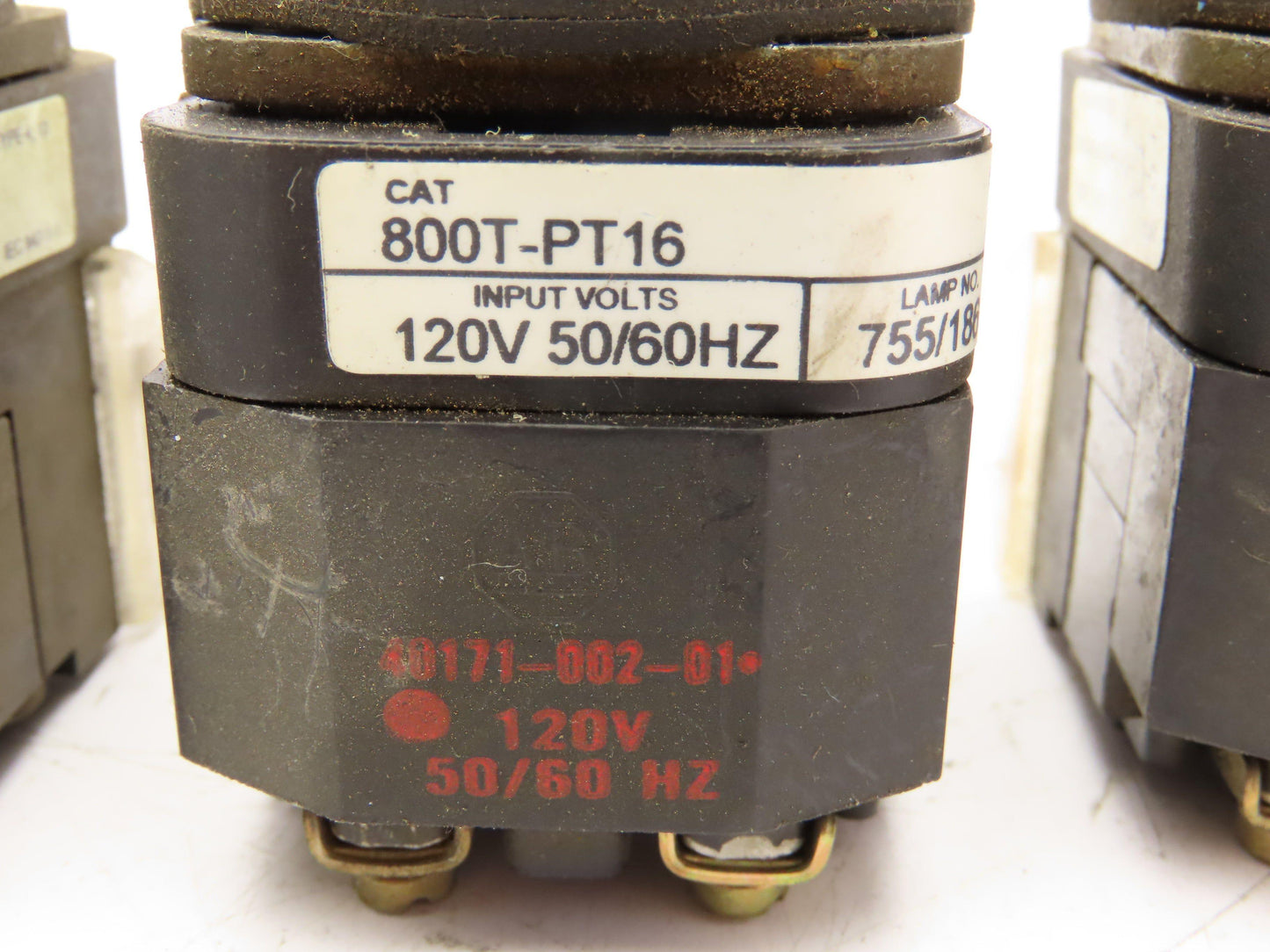 Allen Bradley 800T-PT16 White Illuminated Push Button Switch 30mm Lot of 6