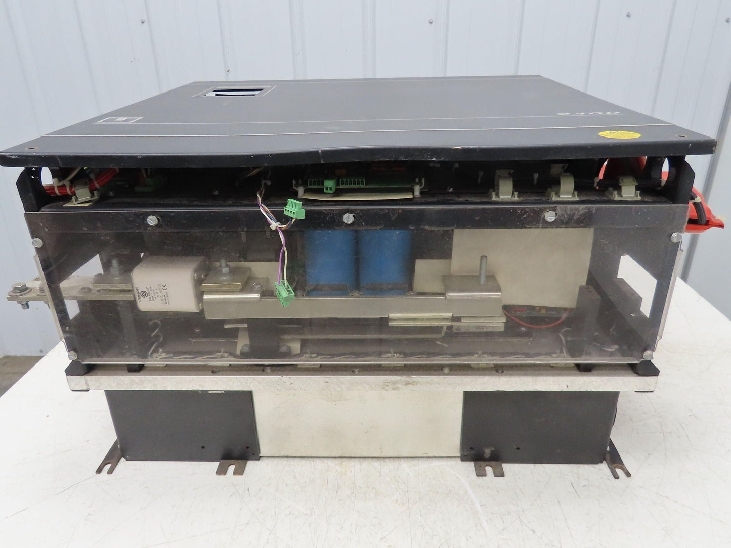 Unico 2400 AC Modular Inverter Drive 300HP 3Ph 480V 112604 ECL0