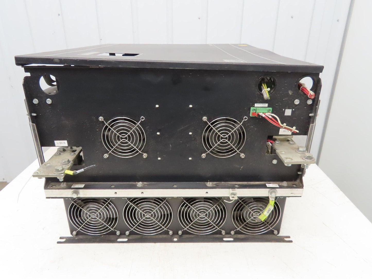 Unico 2400 AC Modular Inverter Drive 300HP 3Ph 480V 112604 ECL0