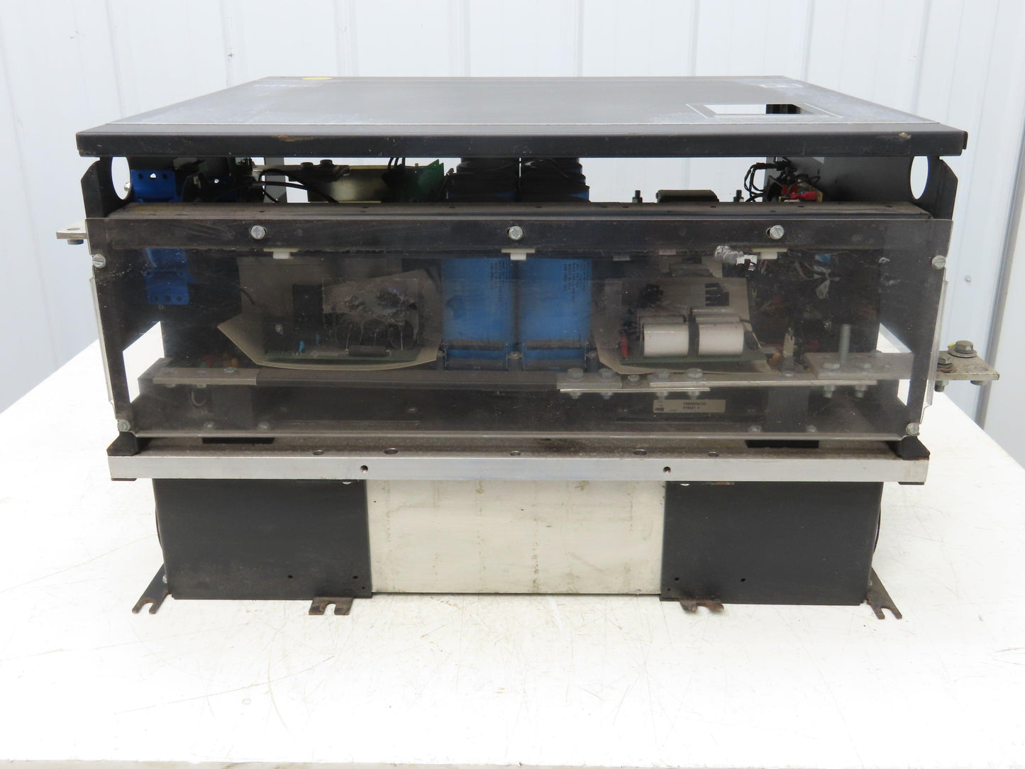 Unico 2400 AC Modular Inverter Drive 300HP 3Ph 460V 112604 ECL0