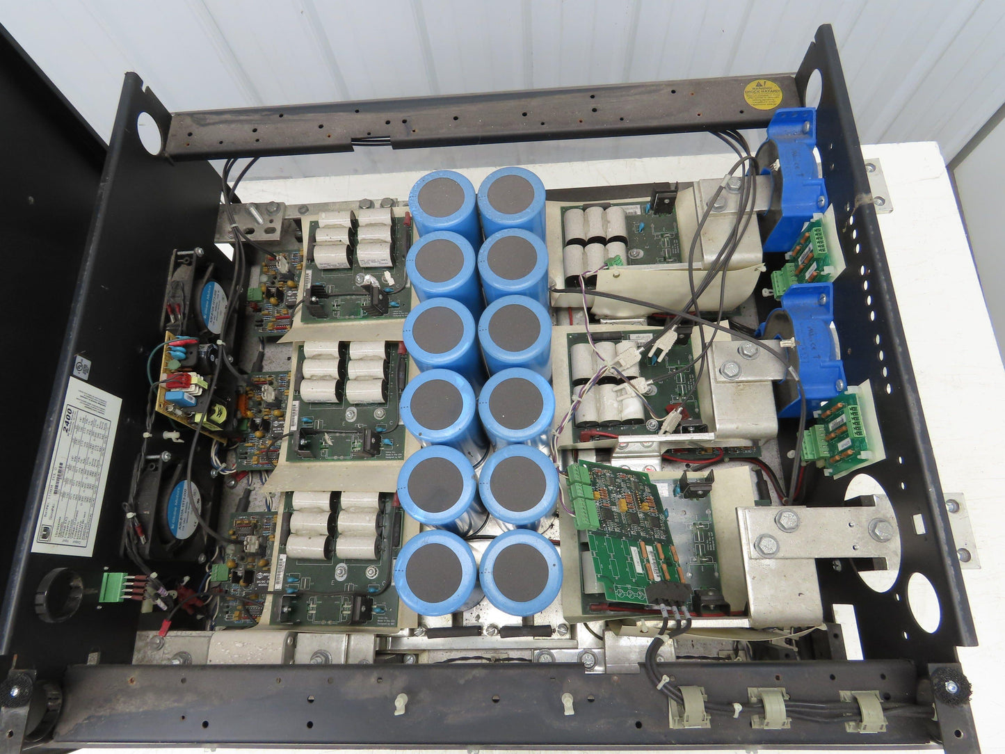 Unico 2400 AC Modular Inverter Drive 300HP 3Ph 460V 112604 ECL0