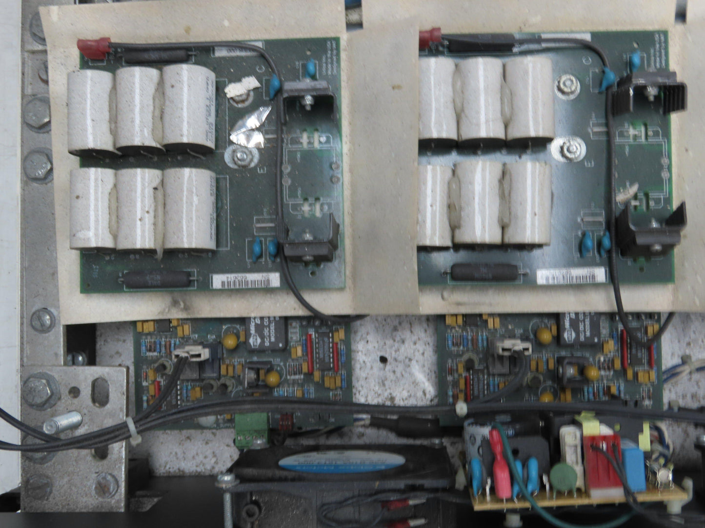 Unico 2400 AC Modular Inverter Drive 300HP 3Ph 460V 112604 ECL0