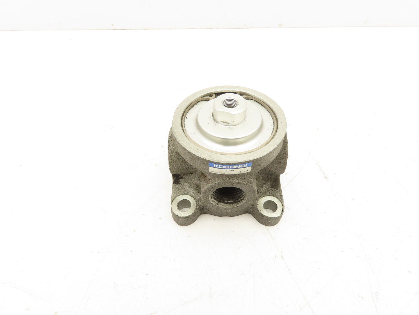 Koganei 500A Air-Piloted Valve 1/2" NPT