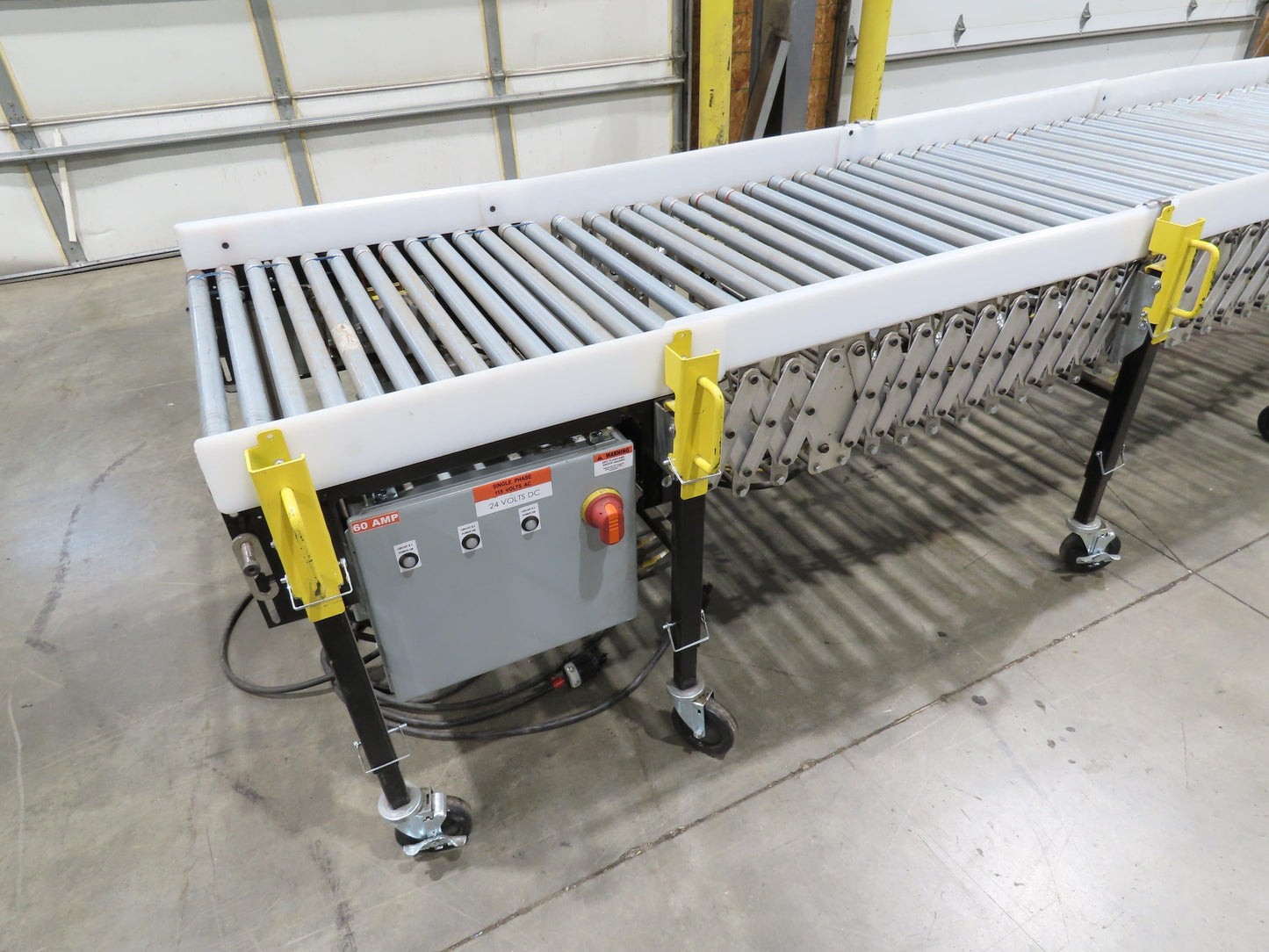 ConveyX 30"x 17'-30' Expandable Powered Roller Flex Conveyor Portable 115V