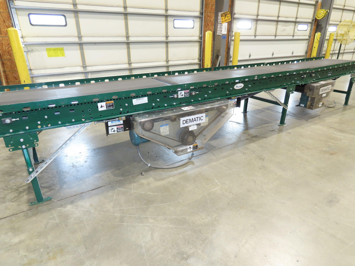 Dematic Rapistan 31"x 18' Gapper Conveyor 26" Belt 3-Speed 235-335fpm Belt Drive
