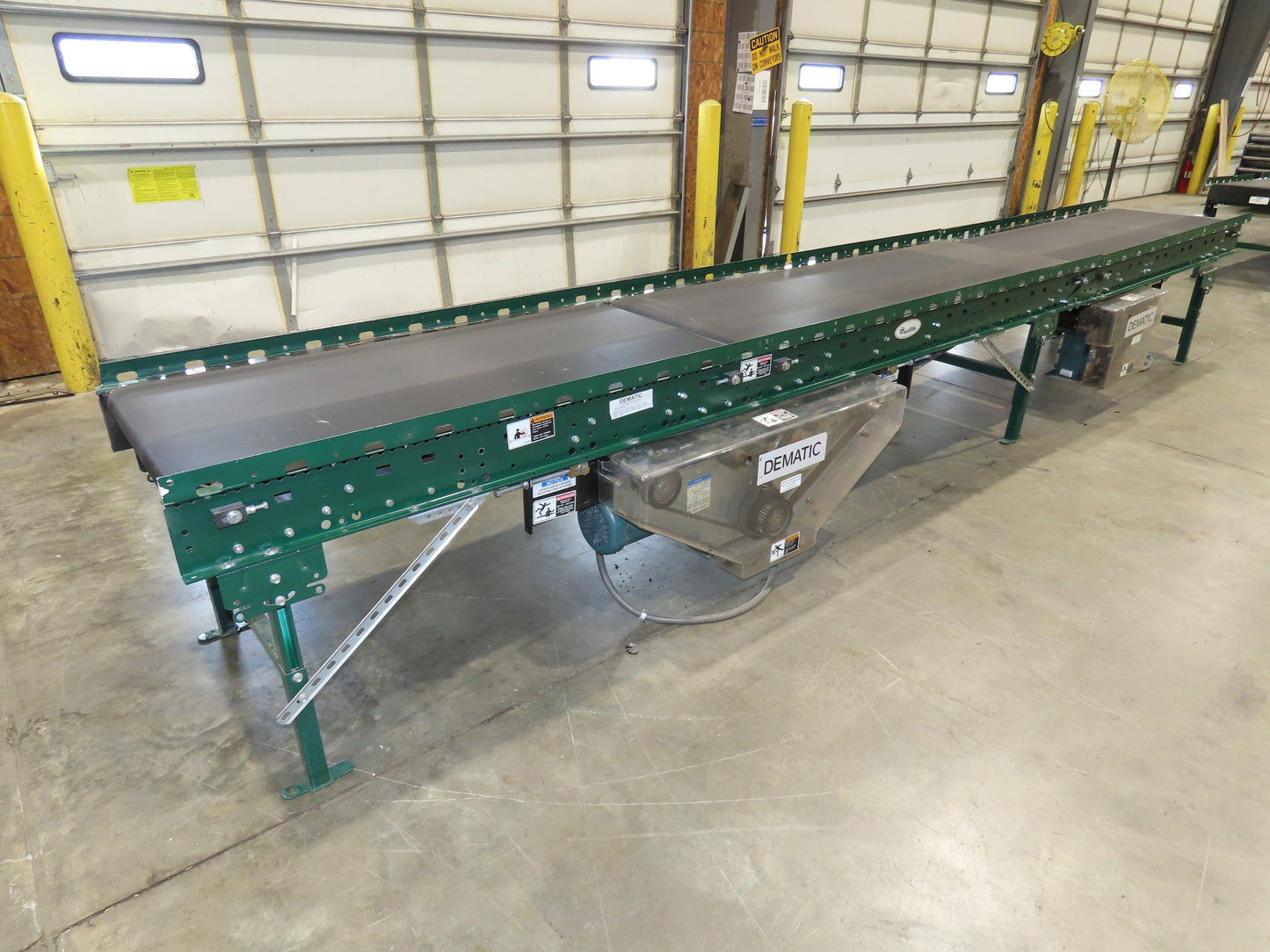 Dematic Rapistan 31"x 18' Gapper Conveyor 26" Belt 3-Speed 235-335fpm Belt Drive