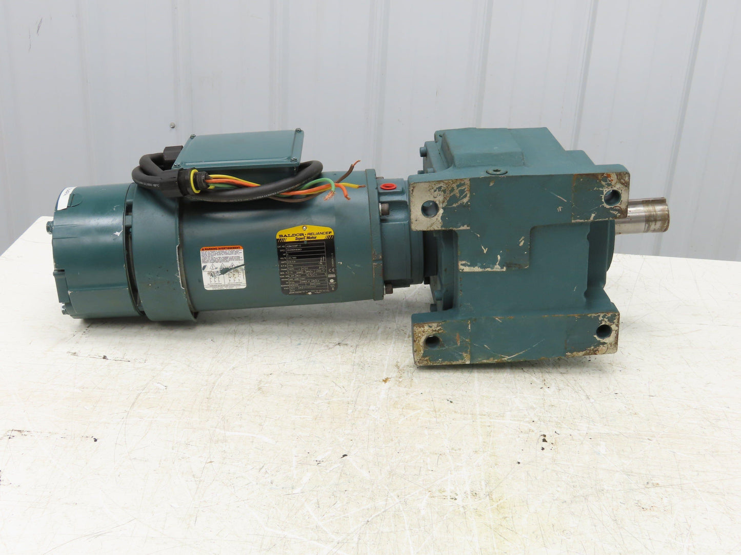 Baldor VEBM3558T-D Inline Gearmotor w/Brake 2Hp 460V 145TC Quantis 42:1 Reducer