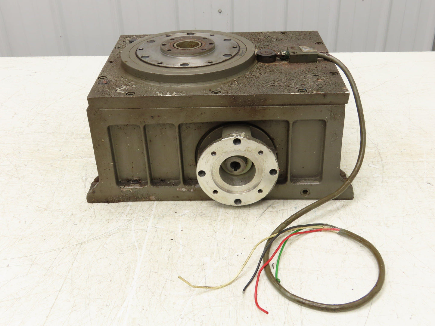 Cyclo Index 4010DT 300-1/2 Dial Table 2-Stop Cam Drive Indexer 180° Rotary 6.5"