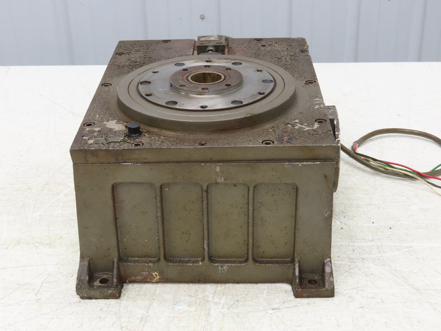 Cyclo Index 4010DT 300-1/2 Dial Table 2-Stop Cam Drive Indexer 180° Rotary 6.5"
